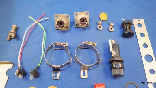 Yaesu FL-2100B Mix Special Parts Lot Used - Image 2