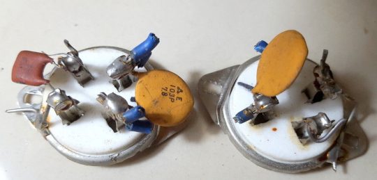YAESU FL-2100F Amplifier Ceramic Base Tubes part Used - Image 2