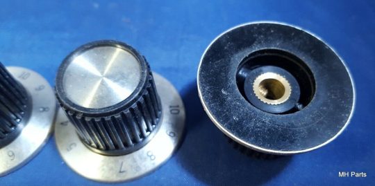 3 PCS Vintage Special Knobs Ham Radio 1.1/2 NOS - Image 3