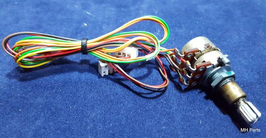 Yaesu FT-757GX Original Button #4 Used
