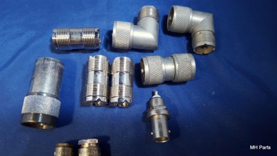 10 PCS Lots of Vintage Original Coonectors Sell as Picture - Image 2