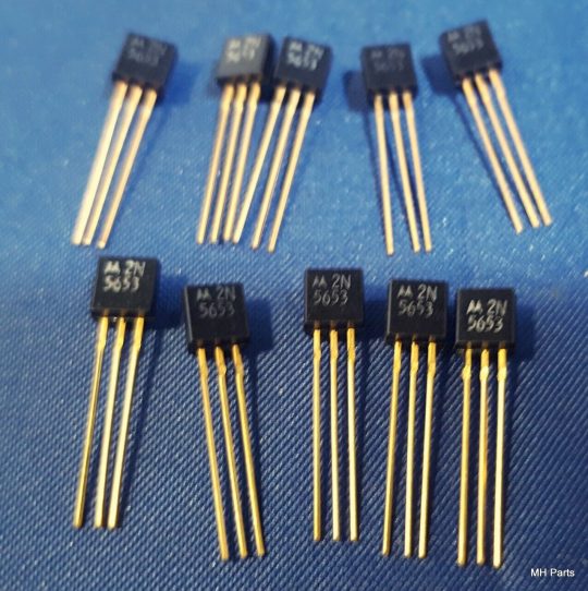 10 PCS Motorola Vintage 2N5653 Silicon N-channel MOSFET Intended as Switch