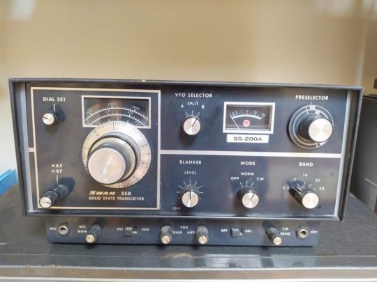 Swan Vintage SS-200 HF Transceiver Collectors Memories - Image 2