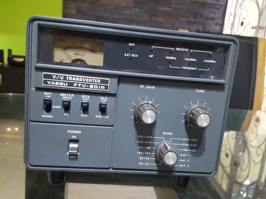 Yaesu FTV-901R Transverter with 144 MHz Unit for FT 902DM or 901DM