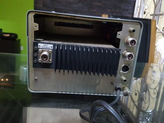 Yaesu FTV-901R Transverter with 144 MHz Unit for FT 902DM or 901DM
