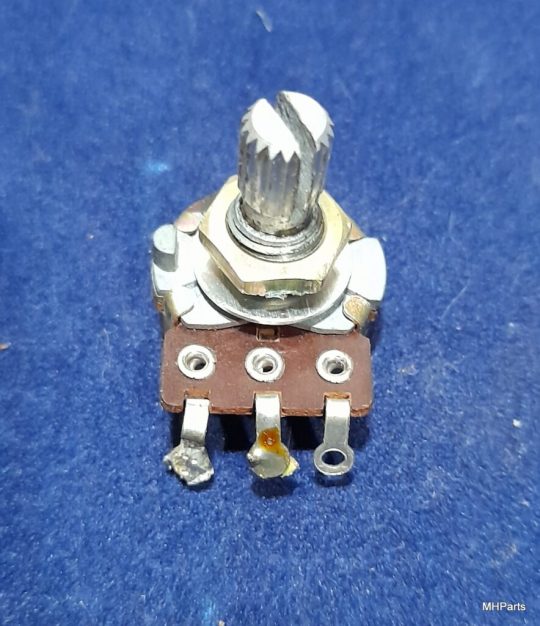 Icom IC-720A Original Button 15K Ohm Used