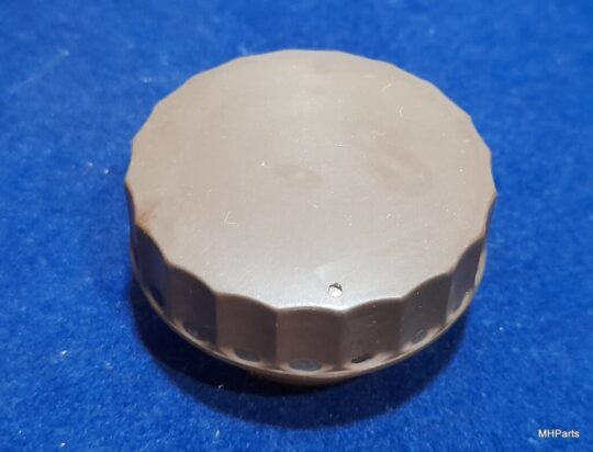 Hammarlund HQ-140-X Original Middle Midium Button Used