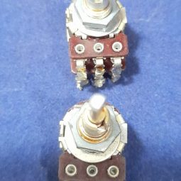 Kenwood TS-130 S Original Knobs R19-3409-05 Used Each