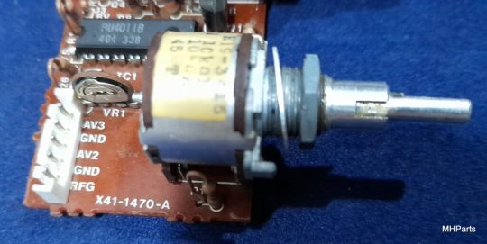 Kenwood TS-430 S Original Knob Board X41-1470-A Used