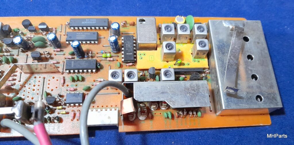 Yaesu FT-80C Original Board F2943101C Used