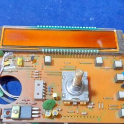 Yaesu FT-80C Original Display Board F2943102D Used
