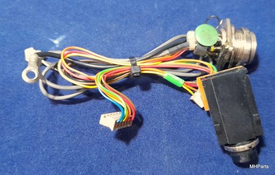 Yaesu FT-80C Original MIcrophone Connector Board F2943103A Used