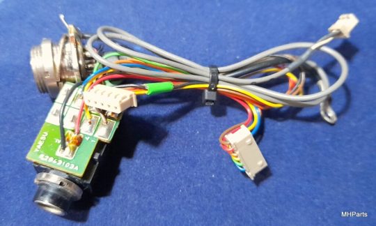 Yaesu FT-80C Original MIcrophone Connector Board F2943103A Used