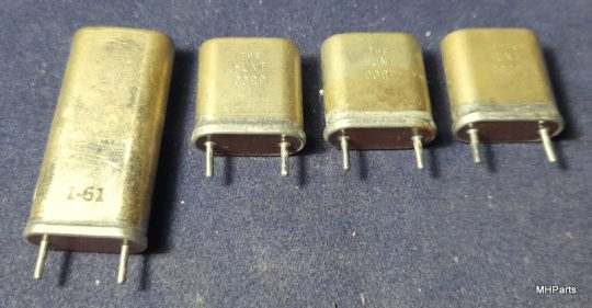 Reliant (Eldico) Receiver R-104 Original Lot of Crystals 100.0 / 12.0 / 9.0 Used