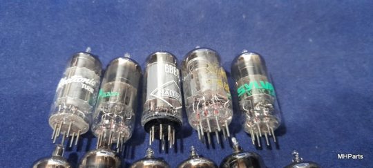 Reliant (Eldico) Receiver R-104 Original Set Of Tubes Untested for Parts