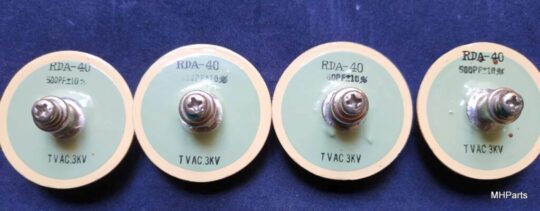 1 UND Yaesu FL-2100Z Original Doorknob RDA-40 500 PF 3 KV Used