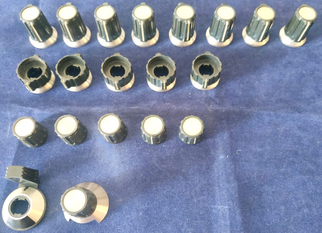 YAESU FT-ONE Original Knobs Lot Used
