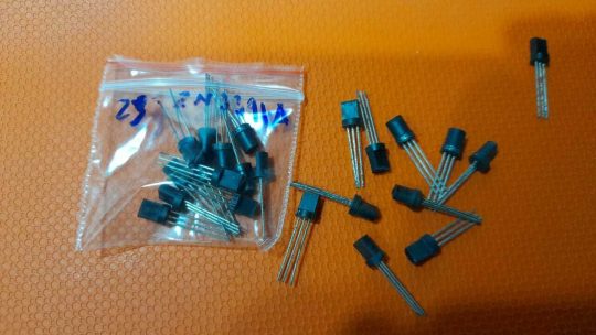 23 PCS Vintage 2N3391A 2N3391 NPN General Purpose Amplifier Transistor