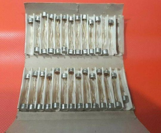 10 PCS Vintage Original 2N1302 NPN GERMANIUM RF/IF AMP TO-5 TRANSISTOR