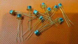 11 PCS Original Vintage SS 2N4037 NPN Bipolar Transistor NOS Gold Pin