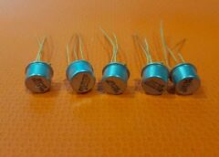 5 PCS Original Vintage Calectro K4-507 NPN NOS Gold Pin