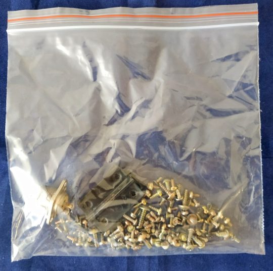 KENWOOD TS-140S Original Screws Used