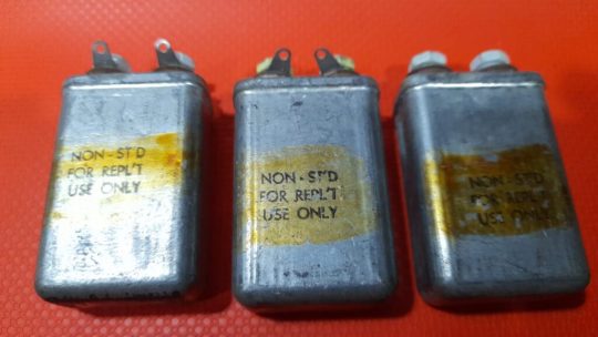 3 PCS Pyramid 48595A 1 MFD 400 VDC 100 VAC RMS Capacitor NOS - Image 3