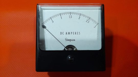 Simpson DC Amperes Panel Meter 0-3 Amps 3 1/4" x 3 1/4" Used