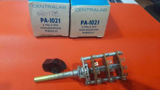 2 PCS Vintage CENTRALAB,INC PA-1021 6 POL-5 POS SWITCH NOS