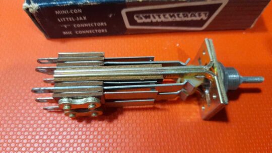 1 PCS Scarce Vintage Switchcraft Part 160312D NOS 1