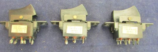 3 PCS Kenwood TS-830S Original E-41337 Switch Used - Image 2