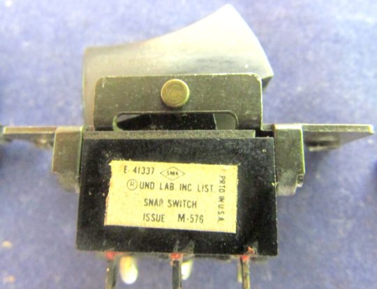 3 PCS Kenwood TS-830S Original E-41337 Switch Used - Image 3