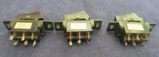 3 PCS Kenwood TS-830S Original E-41337 Switch Used - Image 4