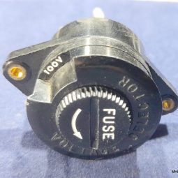 Kenwood R-599S Original Back Voltage Selector Used