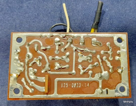Kenwood R-599S Original Boar UC1505J Used - Image 2