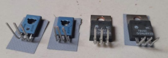 Ten Tec Omni V Original Set of Internal Transistors Used - Image 2
