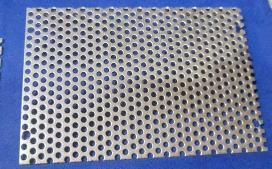 Yaesu FT-101E Original internal Final Tube Mesh Pair Used - Image 2