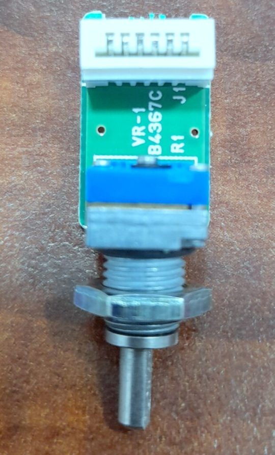 Icom IC-M700 PRO Original Knob B4367C Used