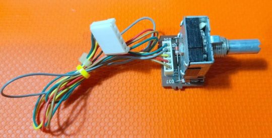 Icom IC-751A Originall Switch B761 Used