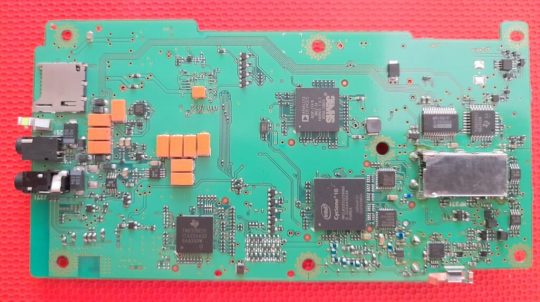 Icom IC-705 Scarce Original Main Unit B-8984H Used For Parts Defective As Is - Image 2