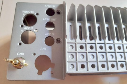 Kenwood TS-440S Original Back Case Used  We Ship WW - Image 2