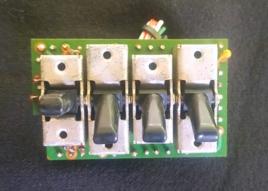Yaesu FT-7B Original Switch Board PB-1877A Used We Ship Worldwide