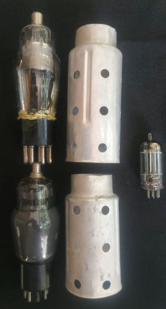 Military Receiver BC-224-H Original 6K7G and 6F7 Tubes Untested  We Ship Worldwide