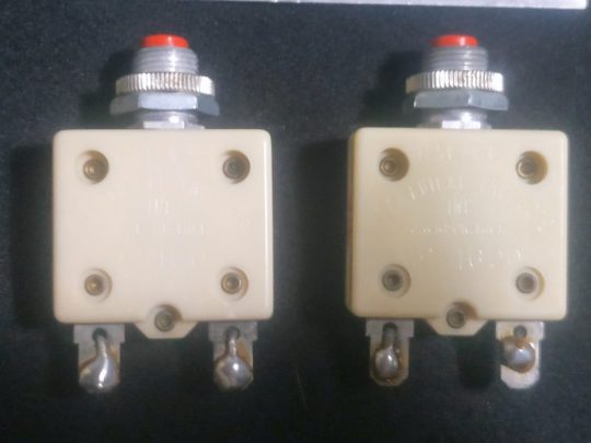 Heathkit SB-200 Original 8 Amp Circuit Breaker Pair Used We Ship Worlwide - Image 3