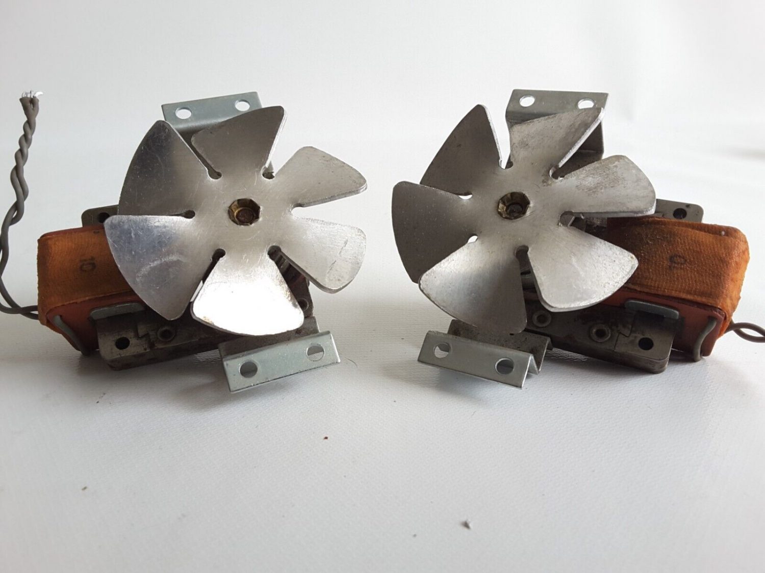 YAESU FL 2100B TUBE LINEAR AMPLIFIER COOLING FANS