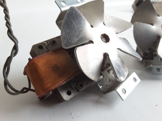 YAESU FL 2100B TUBE LINEAR AMPLIFIER COOLING FANS - Image 2
