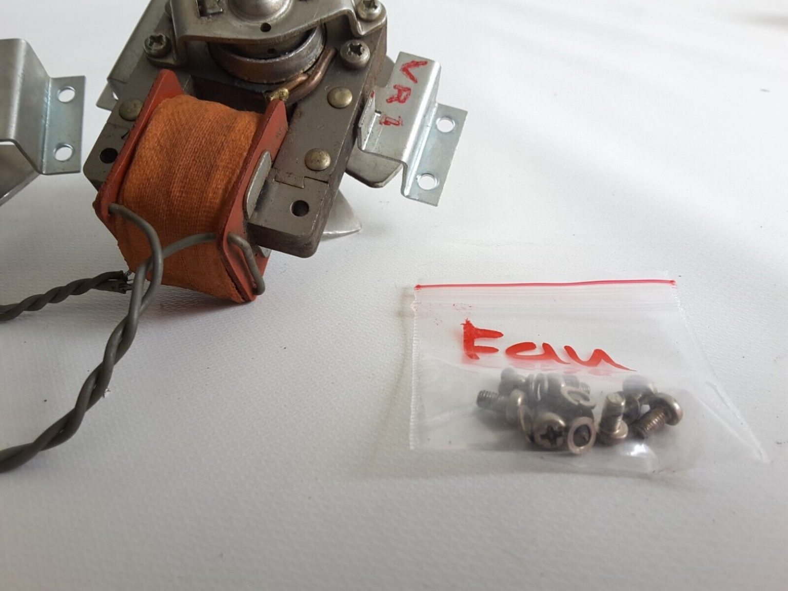 YAESU FL 2100B TUBE LINEAR AMPLIFIER COOLING FANS