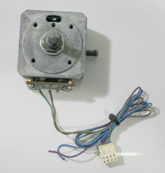 Icom IC-720A Original Encoder 409A #2 Used We Ship Worlwide
