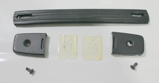 Icom IC-720A Original Handle Set #2 Used We Ship Worlwide