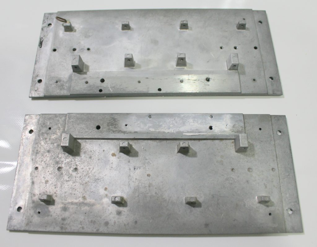 Icom IC-720A Original pPlastic Lateral #2 Used We Ship Worlwide - Image 2